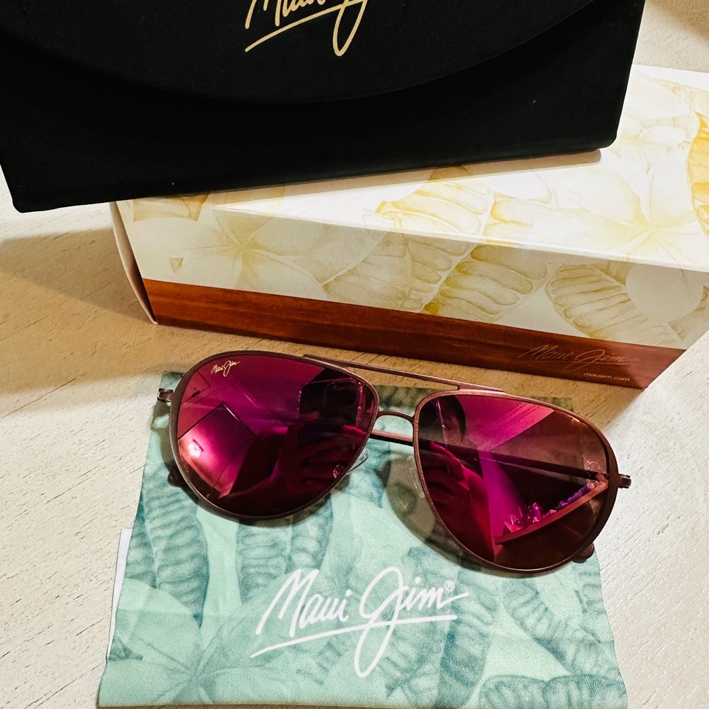 Maui Jim aviation sunglasses